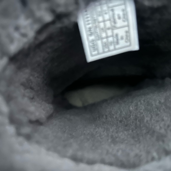 Uggs **nearly new**Klea size 10 - Picture 12 of 14